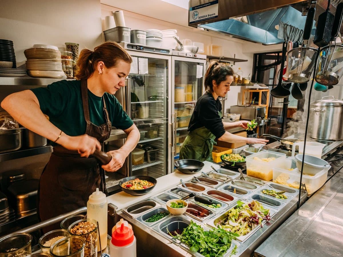 In the kitchen at Julis Spätzlerei